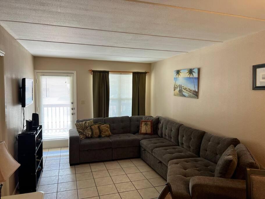 1St Floor 2 Bd 2 Ba Condo W Beach View& Pool サウス・パドリー・アイランド エクステリア 写真
