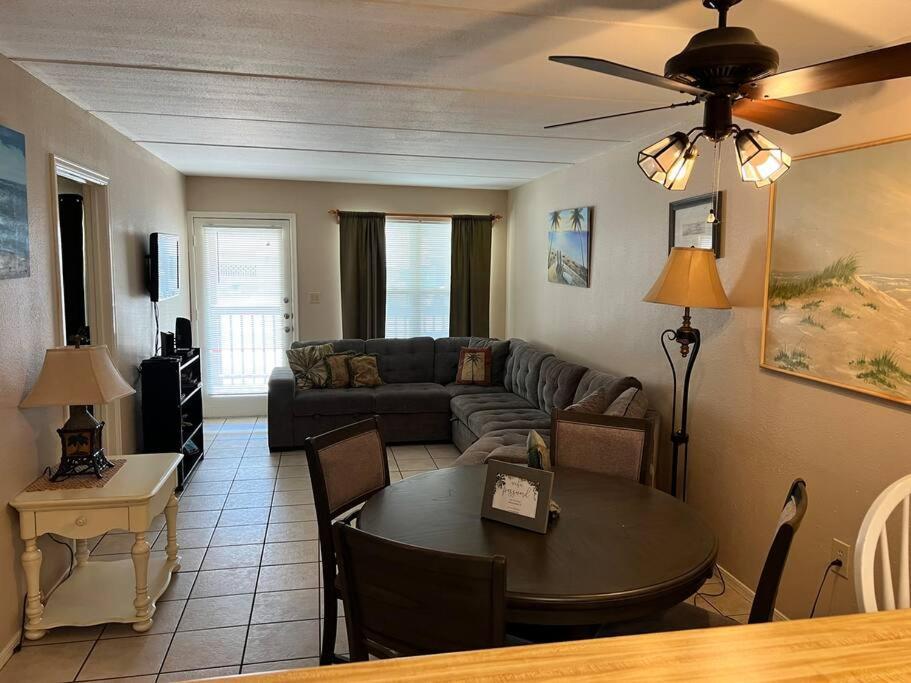 1St Floor 2 Bd 2 Ba Condo W Beach View& Pool サウス・パドリー・アイランド エクステリア 写真